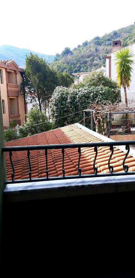 Apartments Krapina Lux Budva Buitenkant foto