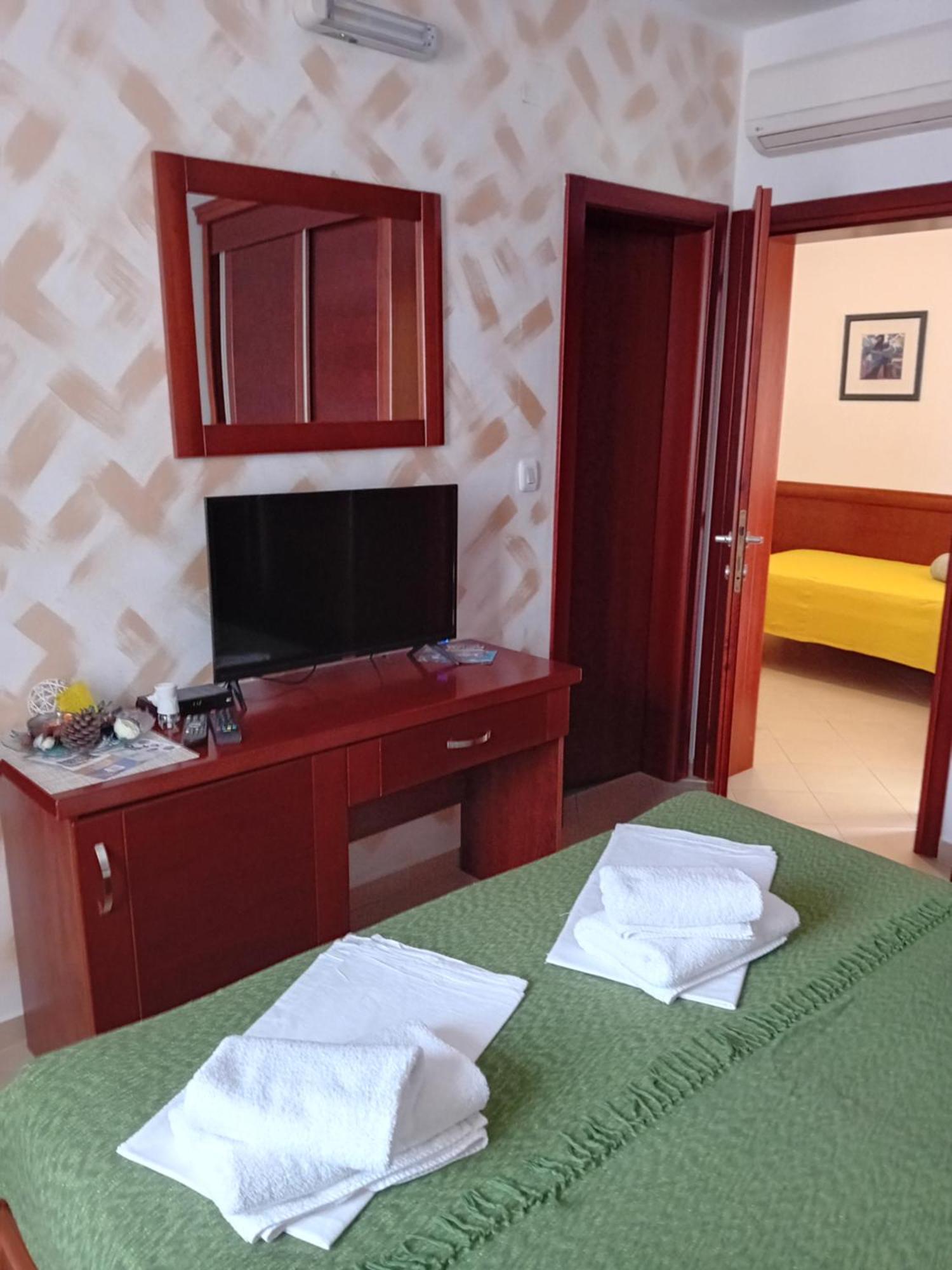 Apartments Krapina Lux Budva Buitenkant foto