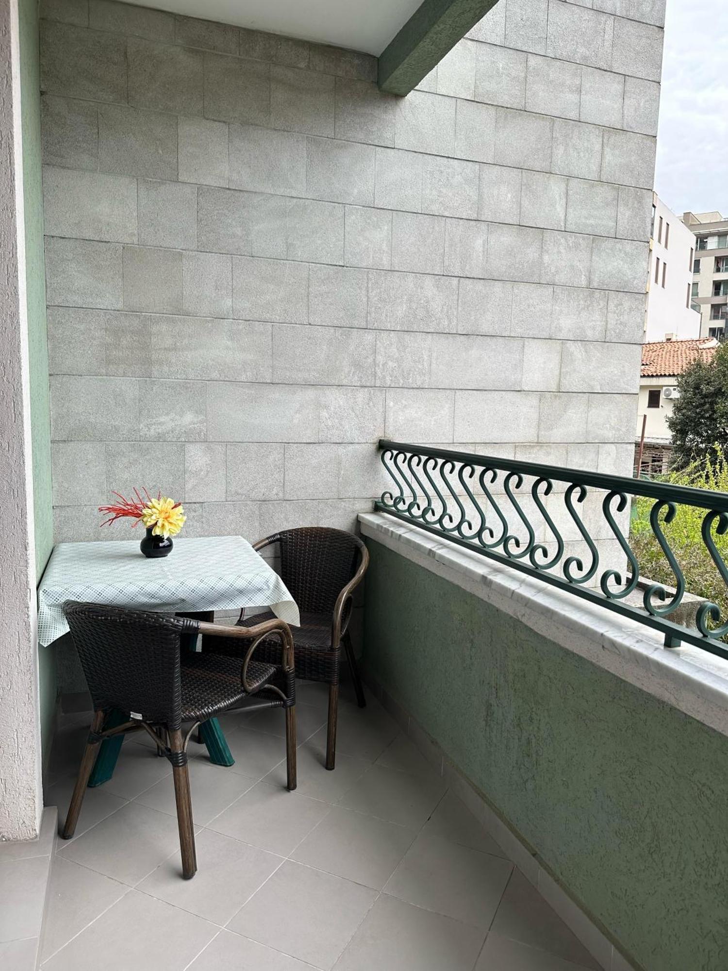 Apartments Krapina Lux Budva Buitenkant foto